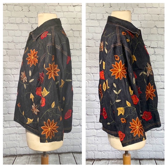 Vintage Chico’s Design 3 floral embroidered beaded denim zip up shacket jacket - Picture 4 of 12